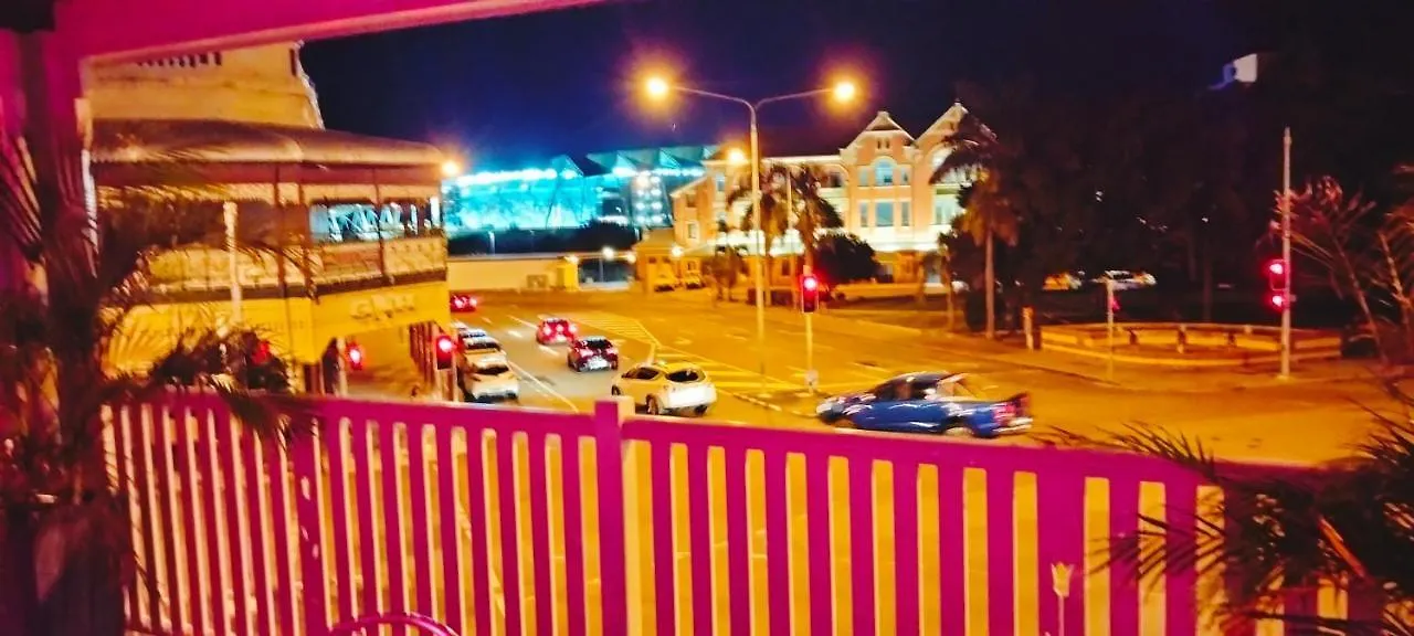 Newmarket Hotel Townsville